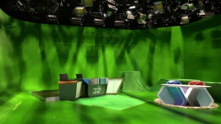 Broadcast-Production-Studio-8-1024x576