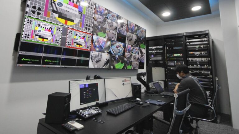 Smart-control-room-2-1024x576