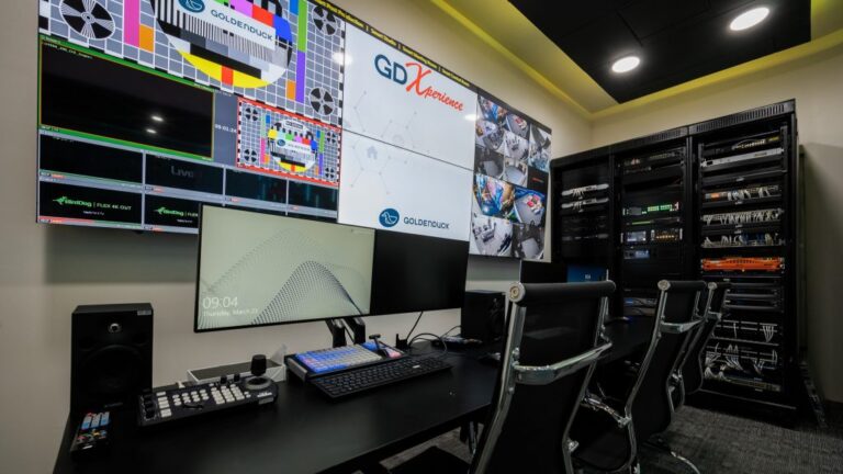 Smart-control-room-3-1024x576